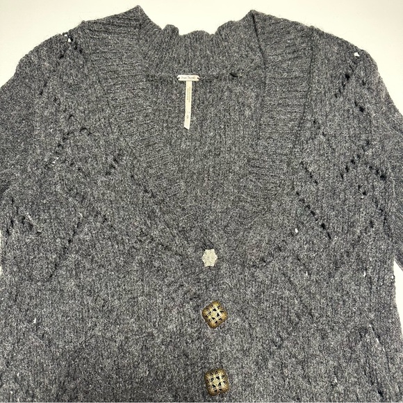 Free People Eyelet Trim V-Neck Cardigan Sweater - Small - Picture 4 of 16